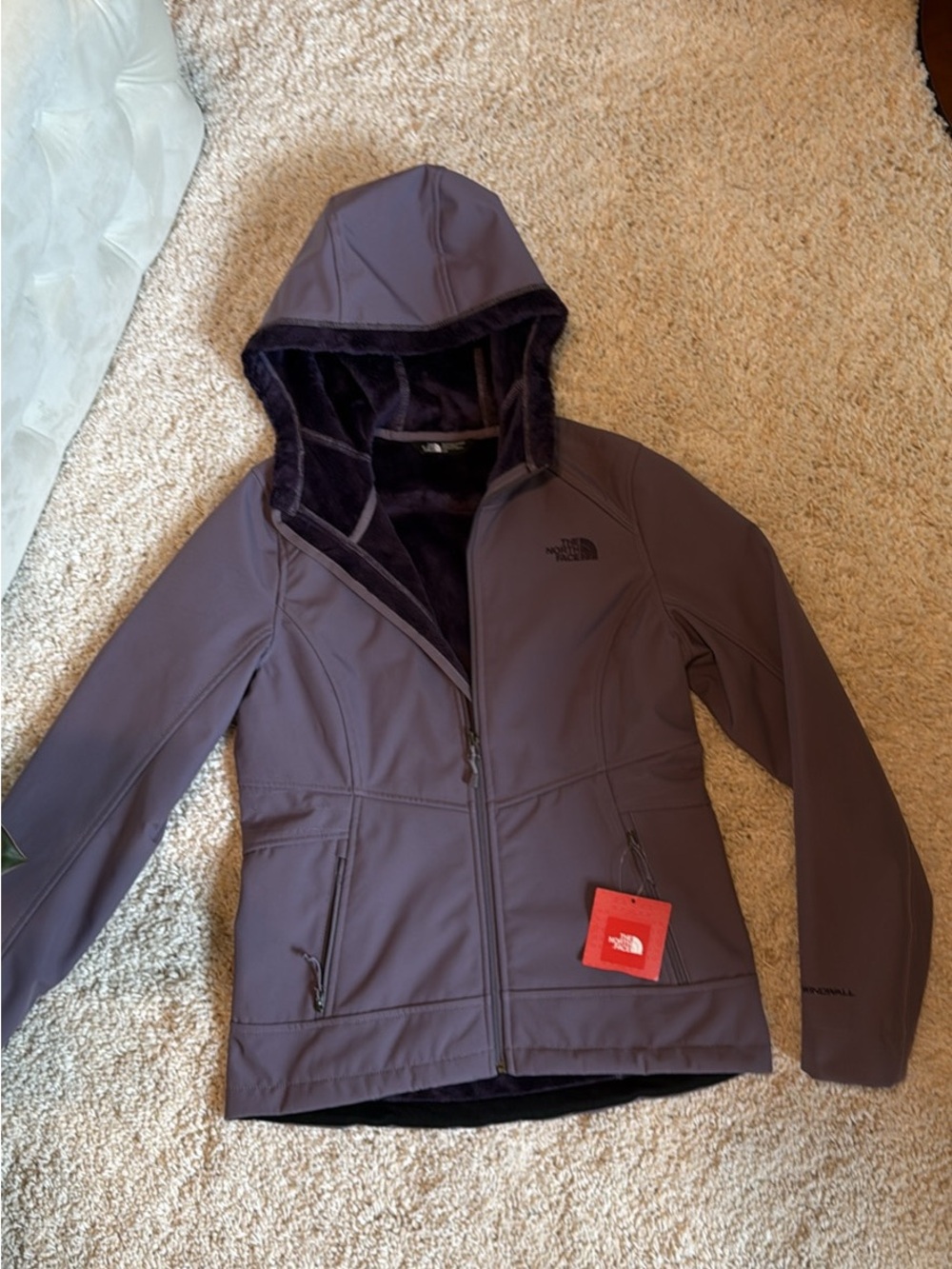 The North Face Women’s Hooded Softshell Jacket in Plum small coastal gray fleece